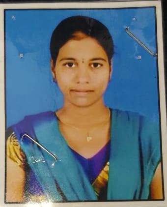 Vijayawada : Man ruthlessly kills wife , separates head from torso , surrenders to police Vijayawada : Man ruthlessly kills wife , separates head from torso , surrenders to police