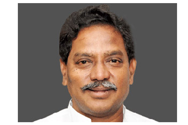 Former Minister Vatti Vasanth Kumar lands in trouble over land dispute Former Minister Vatti Vasanth Kumar lands in trouble over land dispute