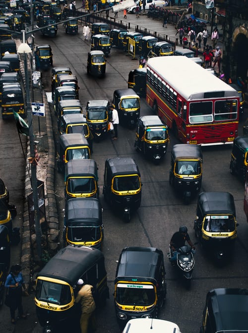 Manipuri man attacked, stabbed and thrown out of running autorickshaw in Thane Manipuri man attacked, stabbed and thrown out of running autorickshaw in Thane