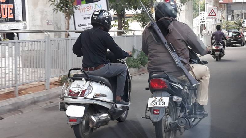 Hyderabad armed policeman violates traffic rules six times and goes scot free  