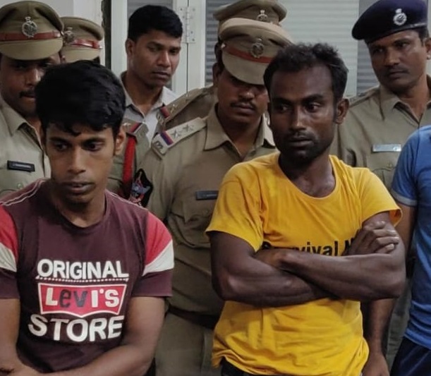 Vizag cops nab two Bangla men for killing Kerala couple