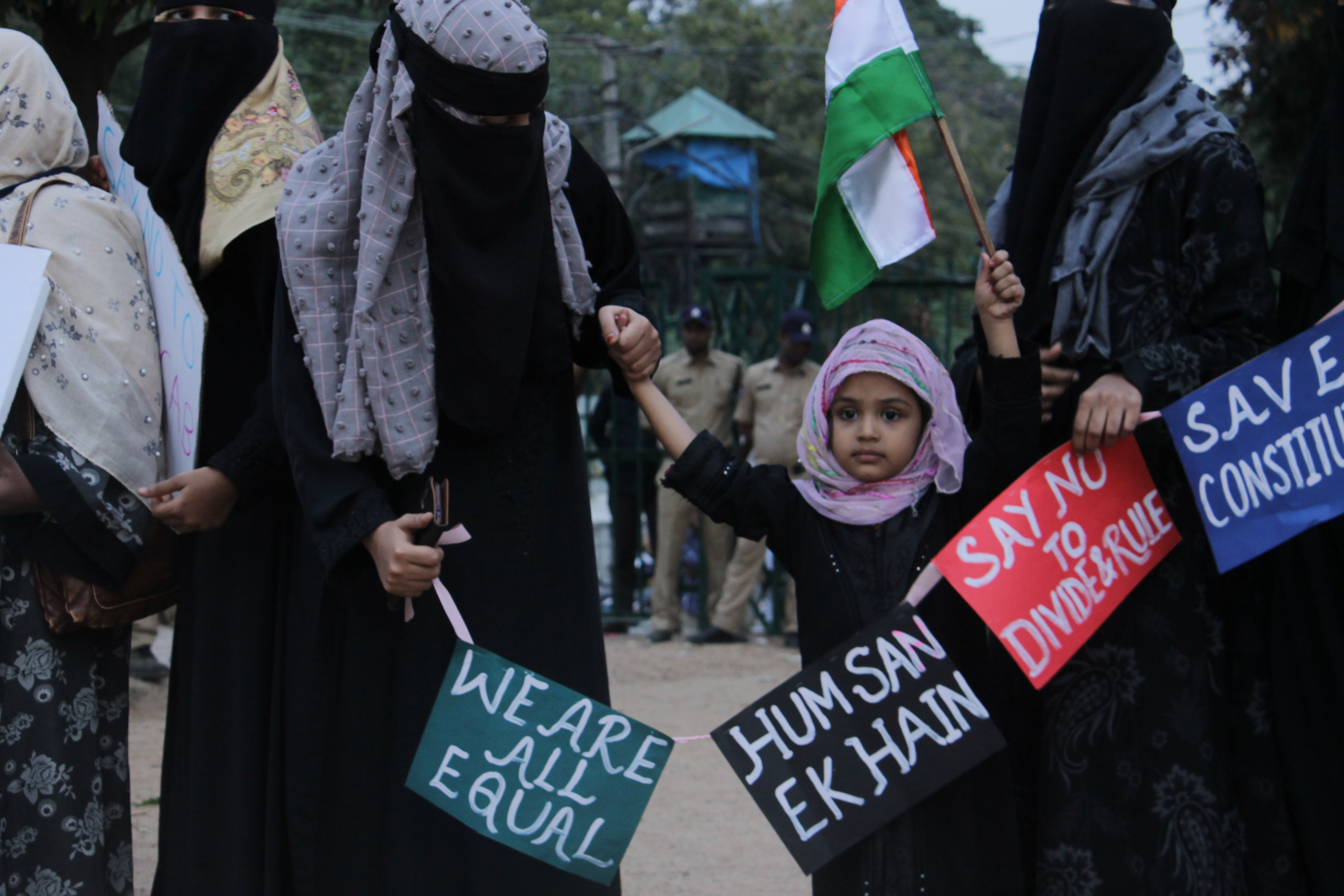 Hyderabadi women protest along with kids to revoke CAA