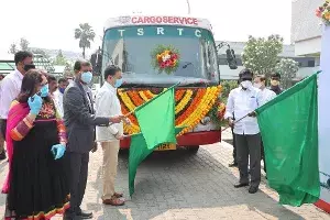 GMR Hyderabad Air Cargo, TSRTC sign MoU to launch cargo bus feeder service GMR Hyderabad Air Cargo, TSRTC sign MoU to launch cargo bus feeder service