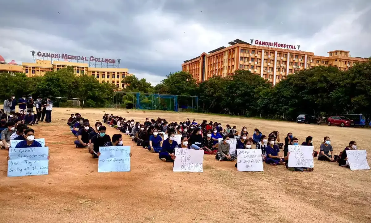 Junior doctors of Gandhi Hospital continue strike, demand resumption of non-COVID services