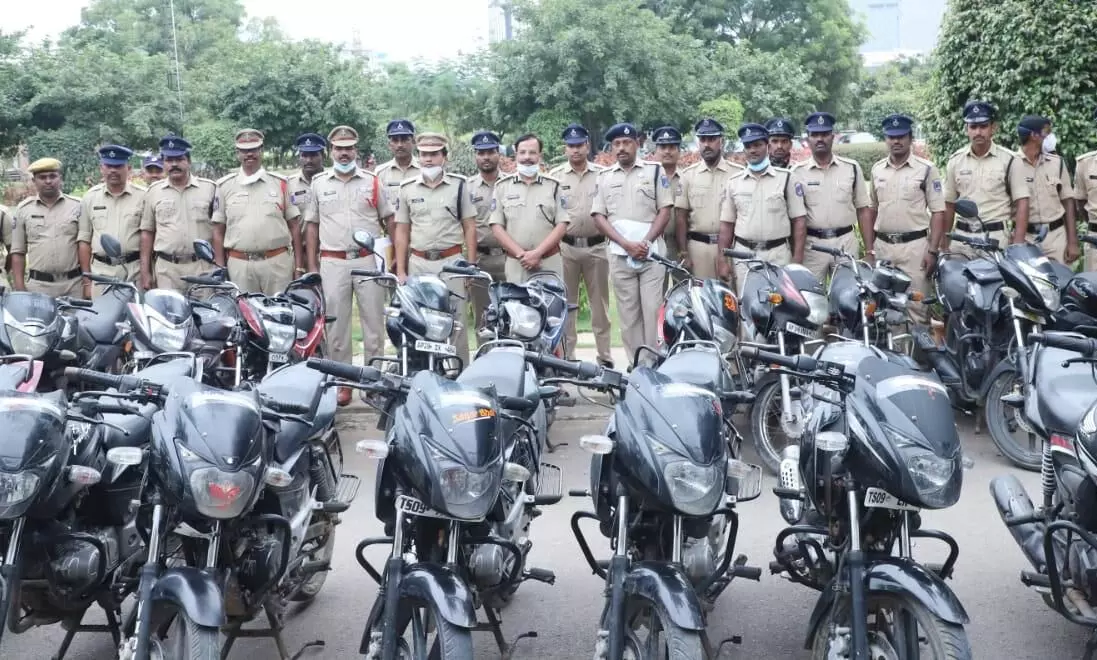 Rajendranagar cops bust gang involved in auto thefts, seize 30 motorbikes