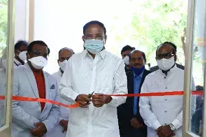 At UoH, Venkaiah Naidu urges faculty, students to focus on academic excellence At UoH, Venkaiah Naidu urges faculty, students to focus on academic excellence