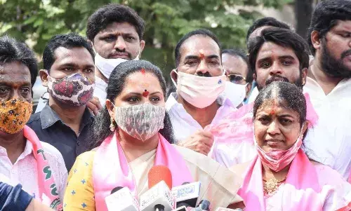 BJP and Congress stopped Rs. 10,000 relief: MLC Kavitha
