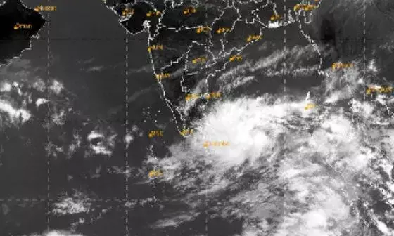 Cyclone Nivar puts parts of AP on high alert; heavy rains on 25, 26 Nov