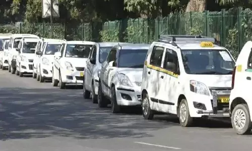 Loan moratorium to interest waiver: Taxi drivers list out demands in GHMC polls
