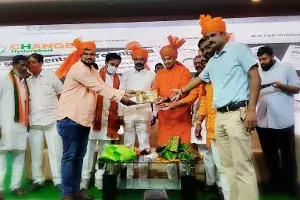 Vote for Asaduddin Owaisi is vote for Jinnah: Tejasvi Surya Vote for Asaduddin Owaisi is vote for Jinnah: Tejasvi Surya