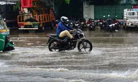 Cyclone Nivar: Telangana might experience heavy rainfall in next 72 hours