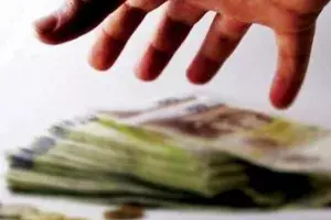 Man running illegal chit business held Man running illegal chit business held