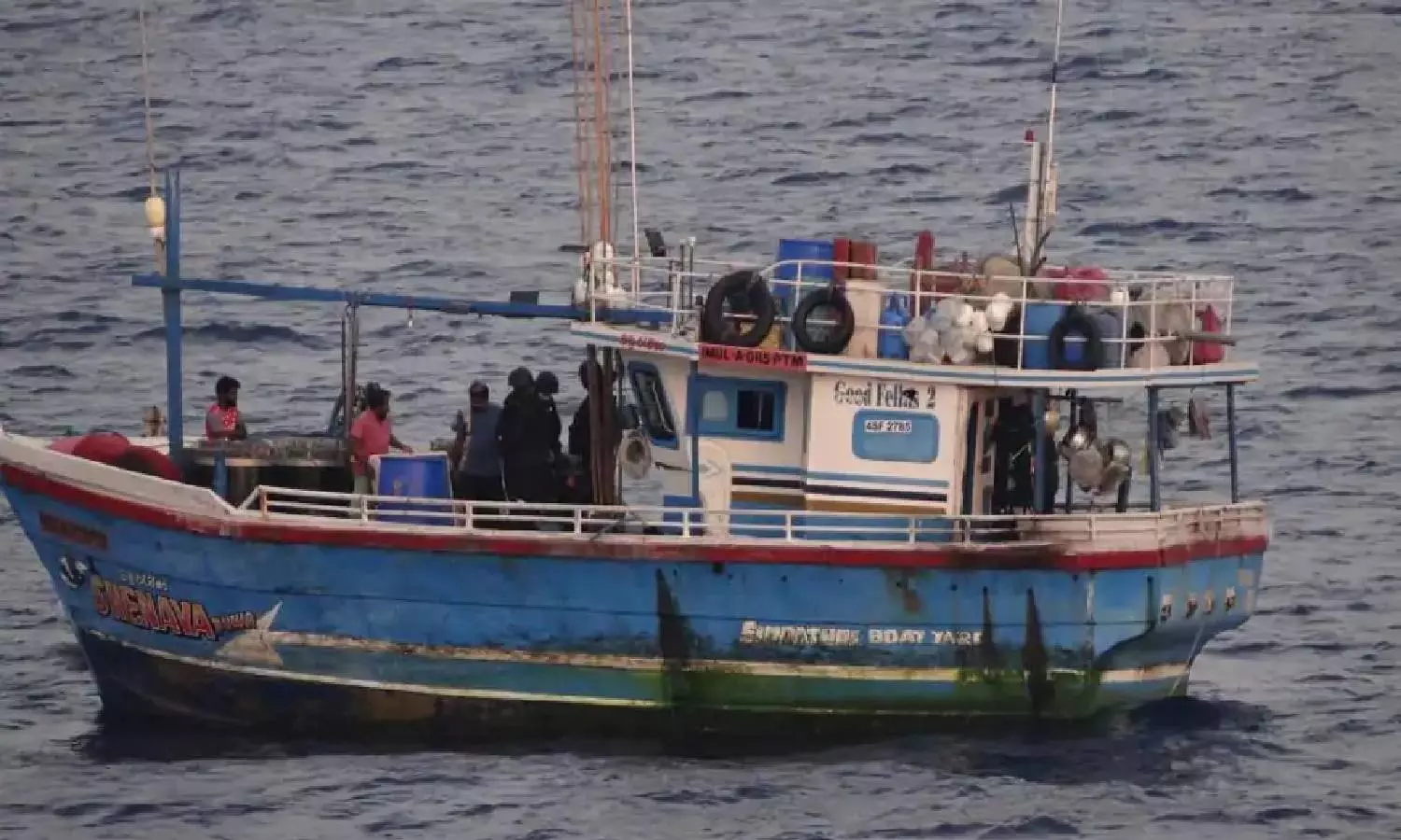 100 kg of heroin seized from Sri Lankan boat