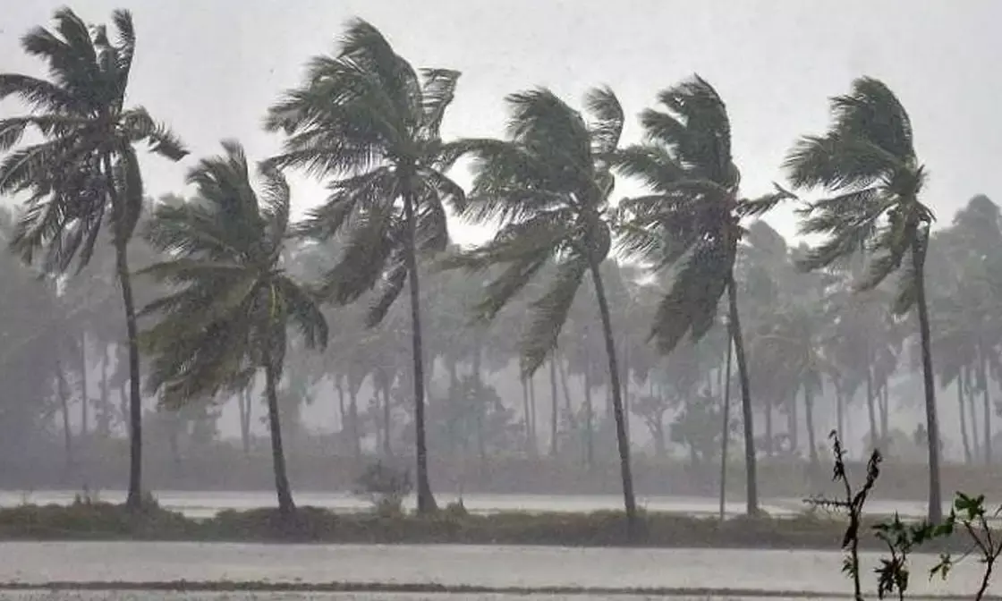 Cyclone Nivar crosses coast near Puducherry; heavy rain lash Nellore district
