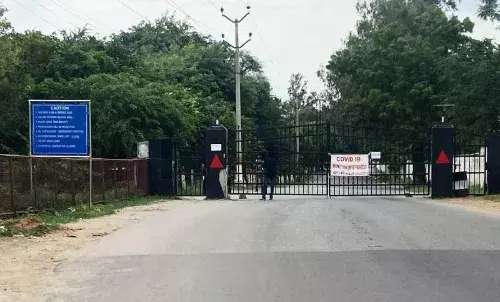 GHMC polls: Sainikpuri residents voting for permanent opening of Cantonment road, better roads
