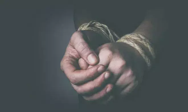 Moneylender holds three people hostage in Vizag, four arrested