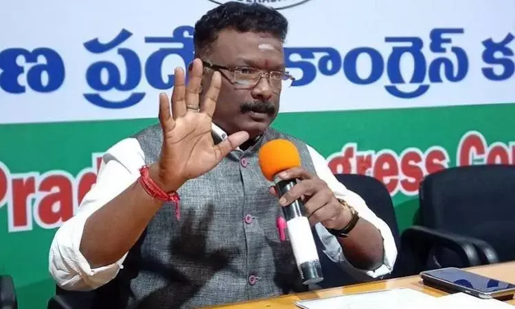 Bharat Bandh: Will police arrest protesting TRS leaders, asks Dr Sravan Dasoju