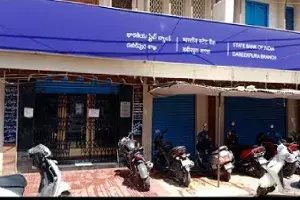 SBI Dabeerpura asked to pay Rs.1.10L compensation to customer for causing mental agony SBI Dabeerpura asked to pay Rs.1.10L compensation to customer for causing mental agony