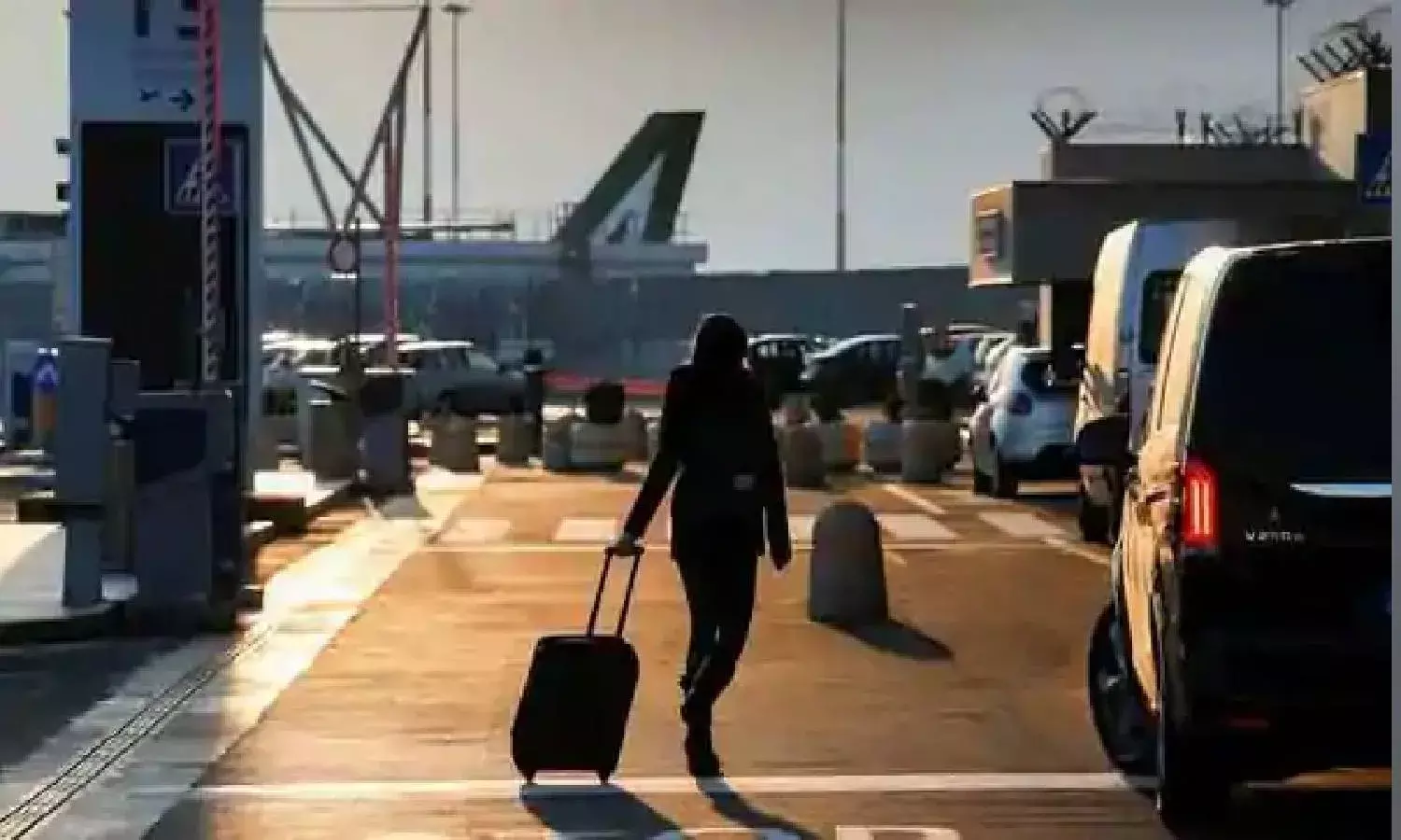 New COVID Variant: 16 UK returnees tests COVID positive in Telangana