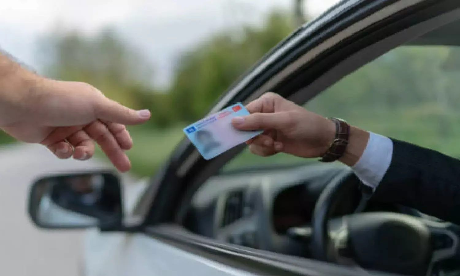 Centre extends validity of driving licences, vehicular documents till March 2021