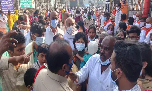 Devotees protest inside Tirumala temples sanctum sanctorum