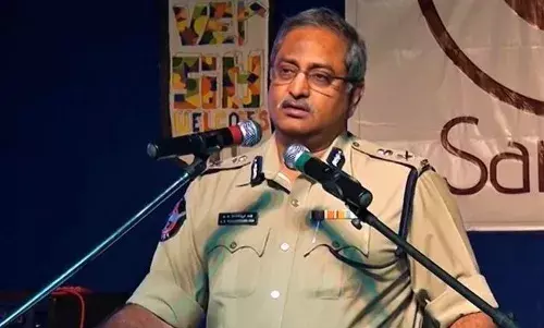 Fearing arrest, former AP intelligence chief AB Venkateshwara Rao sends SOS to IPS Association