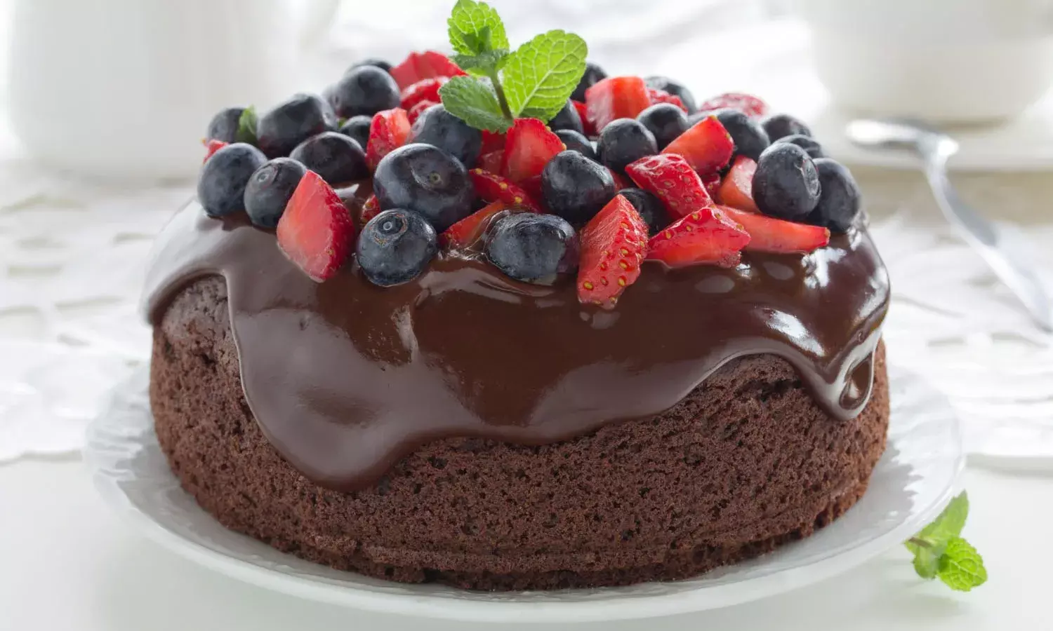 20 Easy Cake Decoration Ideas for Beginners 2021