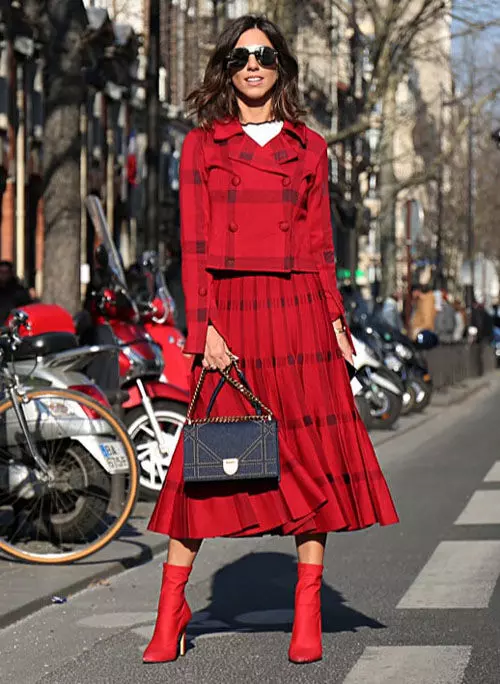 10 FASHION TRENDS FOR 2021 RUNWAY & STREET STYLE LOOKS FOR WOMEN