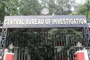CBI books CBI officials for accepting bribe from accused in bank fraud CBI books CBI officials for accepting bribe from accused in bank fraud