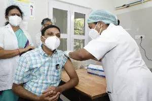 COVID-19 vaccination drive for railways healthcare staff begins COVID-19 vaccination drive for railways healthcare staff begins