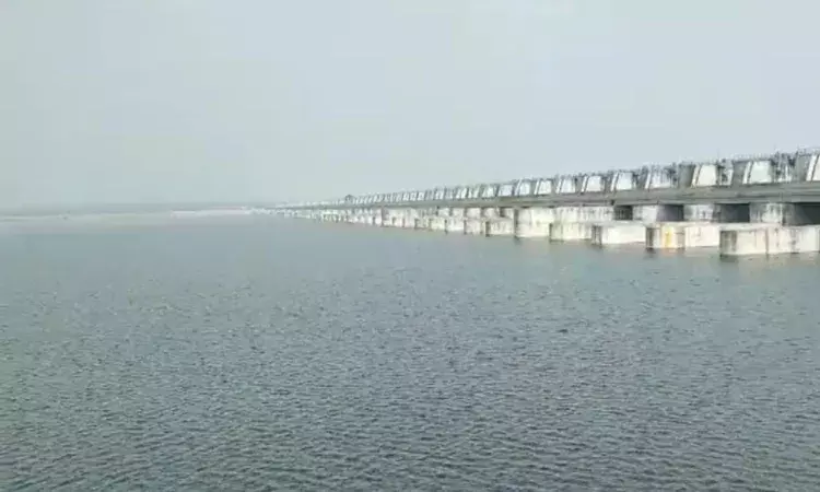 KCR visits Kaleshwaram project directs officials to ensure farmers  get water for 2 crops