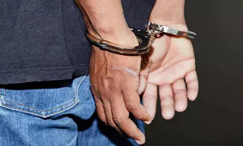 Three held for grabbing army soldiers land in Vizag