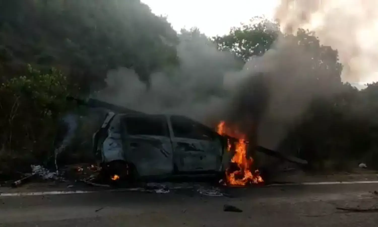 Two persons electrocuted to death after car hits electric pole in East Godavari