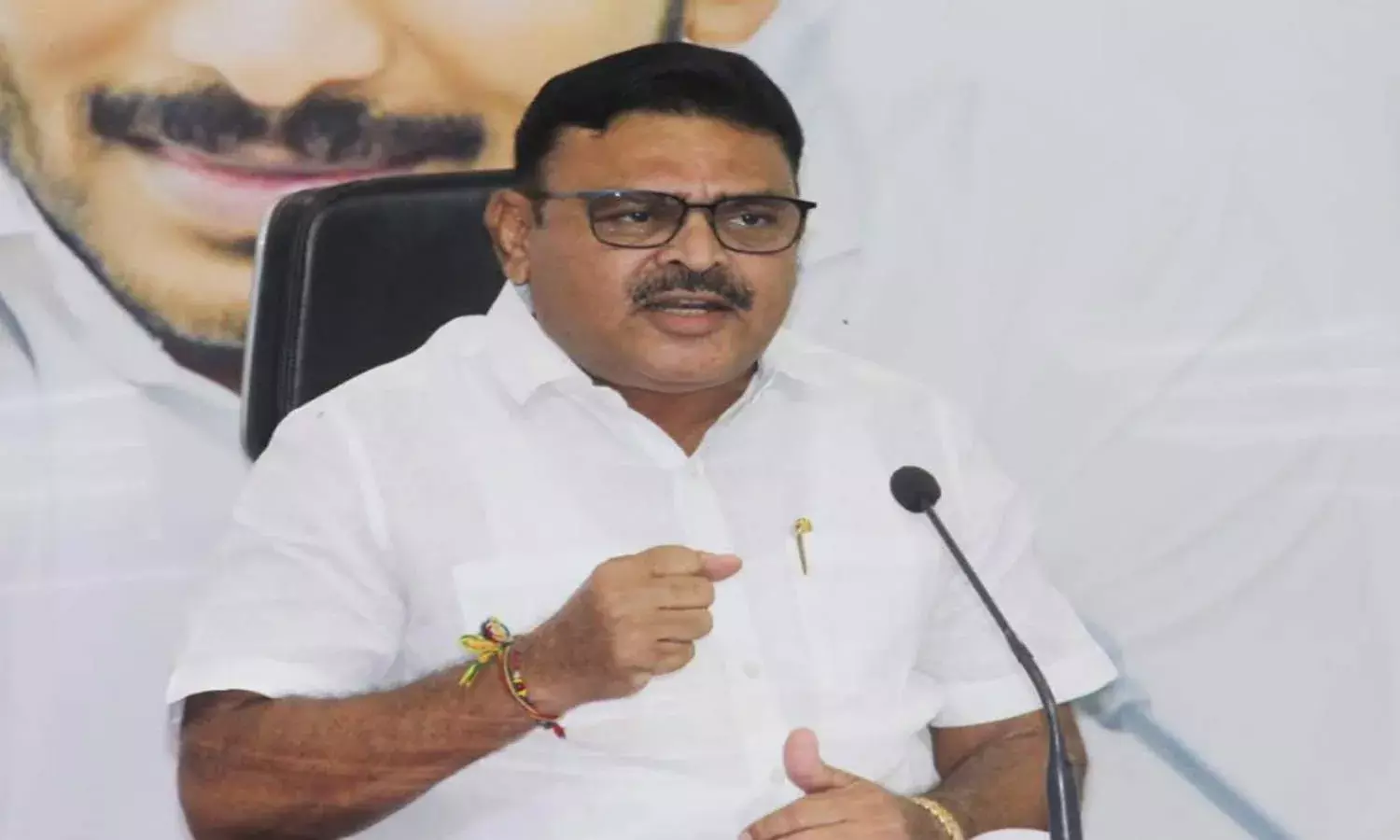 SEC cant put minister under house arrest: Rambabu