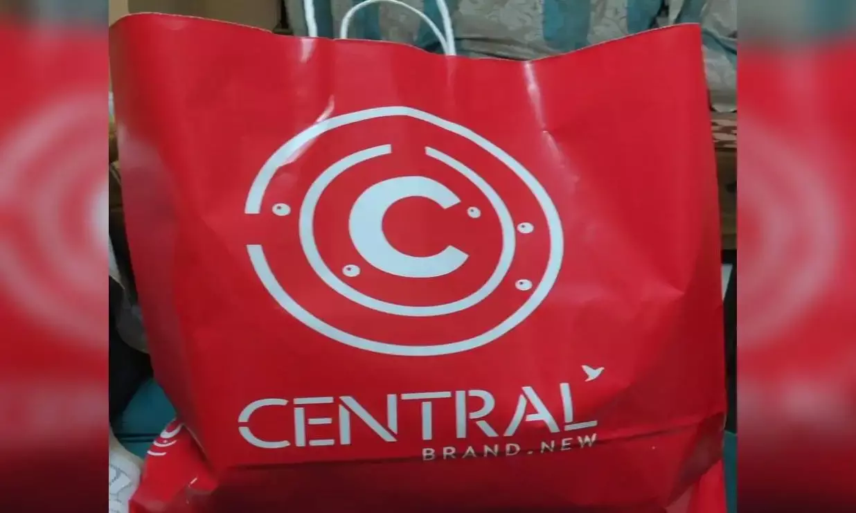 Central Mall at Punjagutta asked to pay Rs 15K for charging Rs 10 over bag with logo