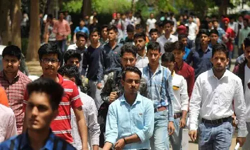 Ending suspense, KCR announces 10 % reservation for EWS in jobs, edu