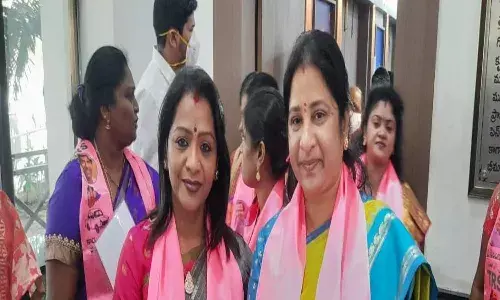 G Vijayalakxmi elected as Hyderabad Mayor, Mothe Srilatha as Deputy Mayor