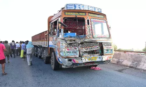 PM announces Rs. 2L ex-gratia for next of kin of Kurnool accident victims