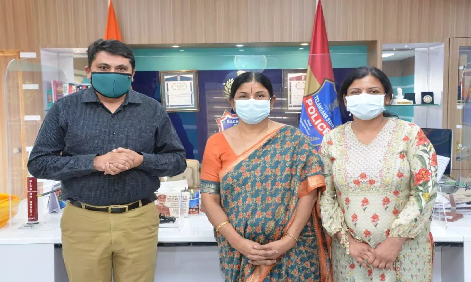 Rachakonda cops recover gold, silver worth Rs 26 L from 2 burglars