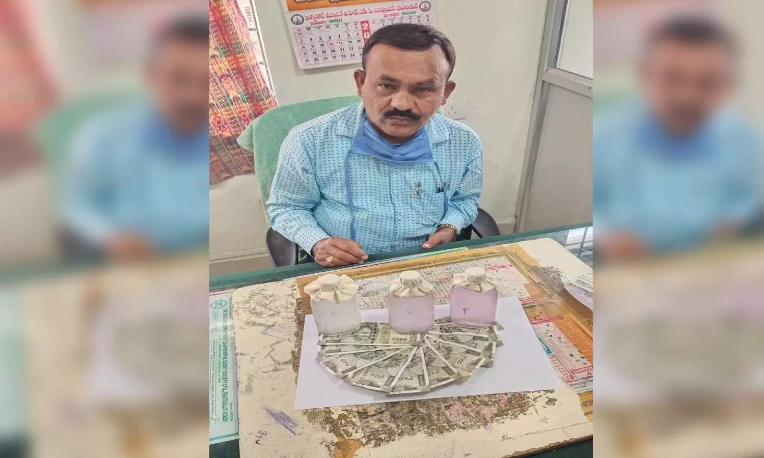 GHMC Superintendent demands bribe as a reward for sanctioning funeral money, trapped
