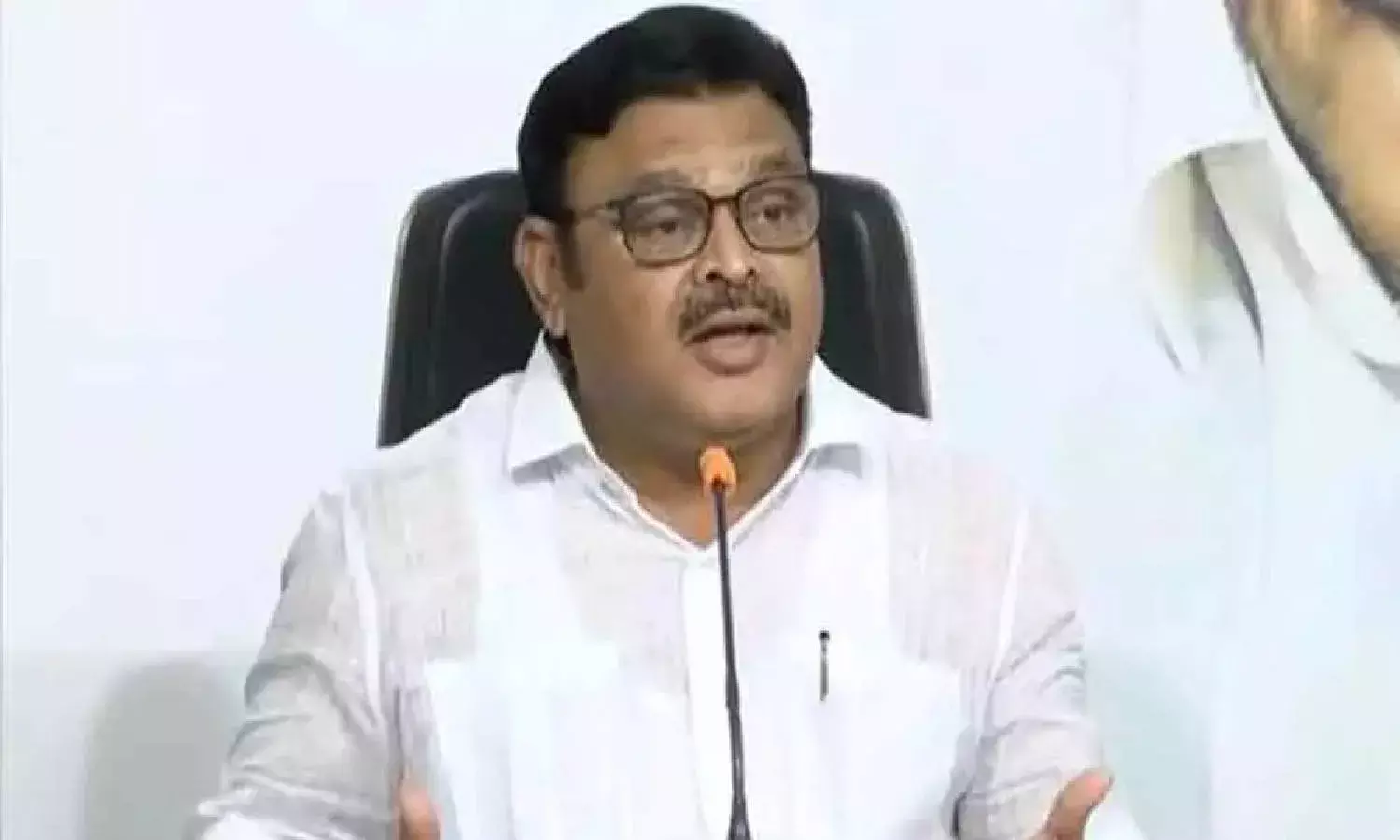 YSRCP spokesperson Ambati slams Chandrababu, calls TDP manifesto farce
