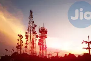 Spectrum auction: Jio walks away with highest share, win bids worth Rs 57,122 Cr Spectrum auction: Jio walks away with highest share, win bids worth Rs 57,122 Cr
