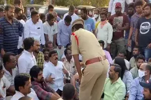 TRS MLA Hanumantha Rao booked for abusing, assaulting traffic cop at Dulapally TRS MLA Hanumantha Rao booked for abusing, assaulting traffic cop at Dulapally