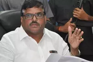 Naidu looted public money, swindled government lands: Botsa Naidu looted public money, swindled government lands: Botsa