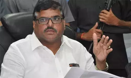 Naidu looted public money, swindled government lands: Botsa