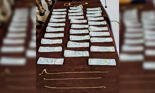 Gambling addict student, mother arrested for stealing Rs 25 lakh