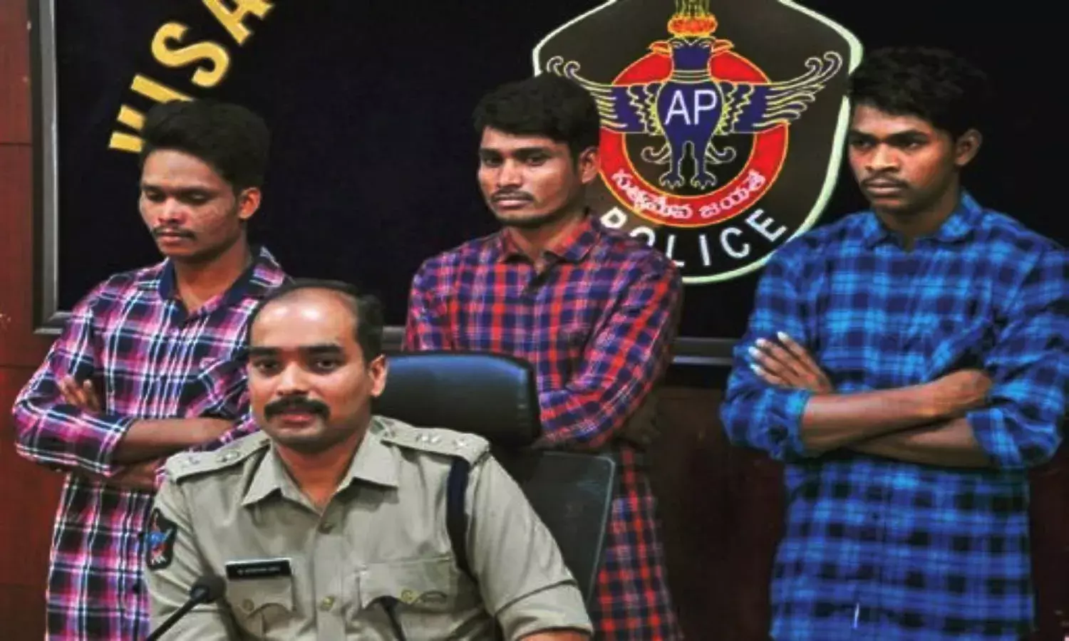 3 Maoists surrender in Vizag Agency