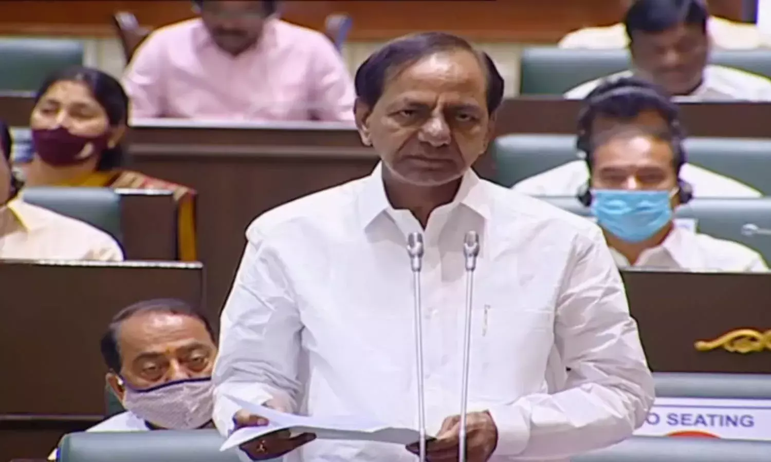 Telangana: KCR announces Promotions, Gratuity for Govt employees