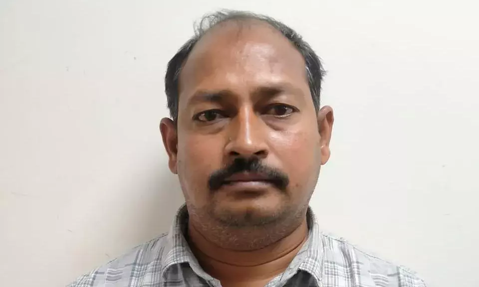 LB Nagar man held for stealing bank details of customers, luring them to get loans