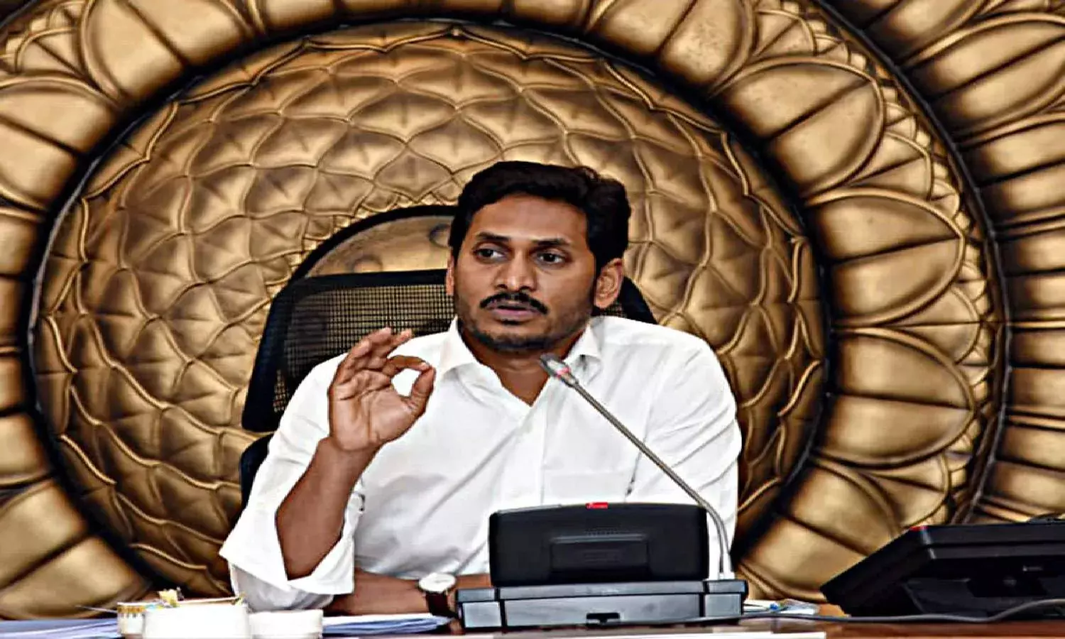 Jagan launches updated Spandana Portal to keep tract of pending complaints